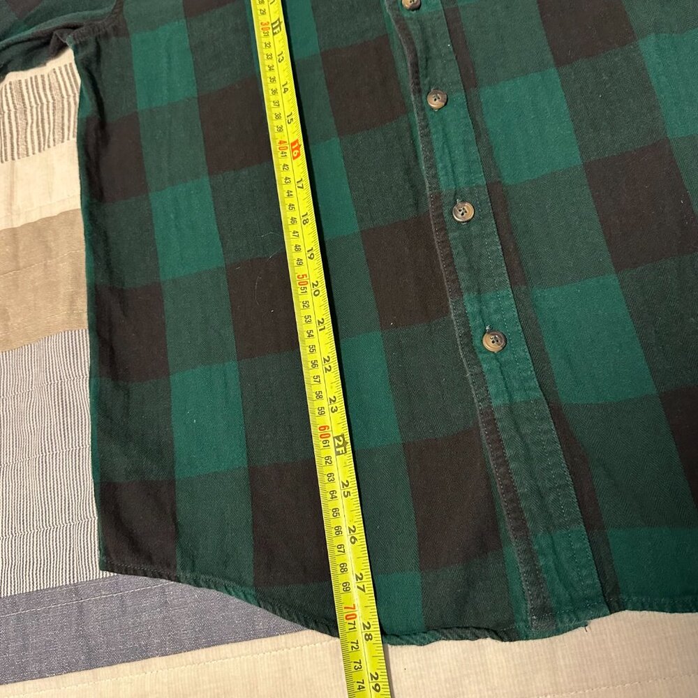 Blue Mountain Casual Button Down Mens Medium Green Plaid Rugged Flannel Shirt - Picture 5 of 6
